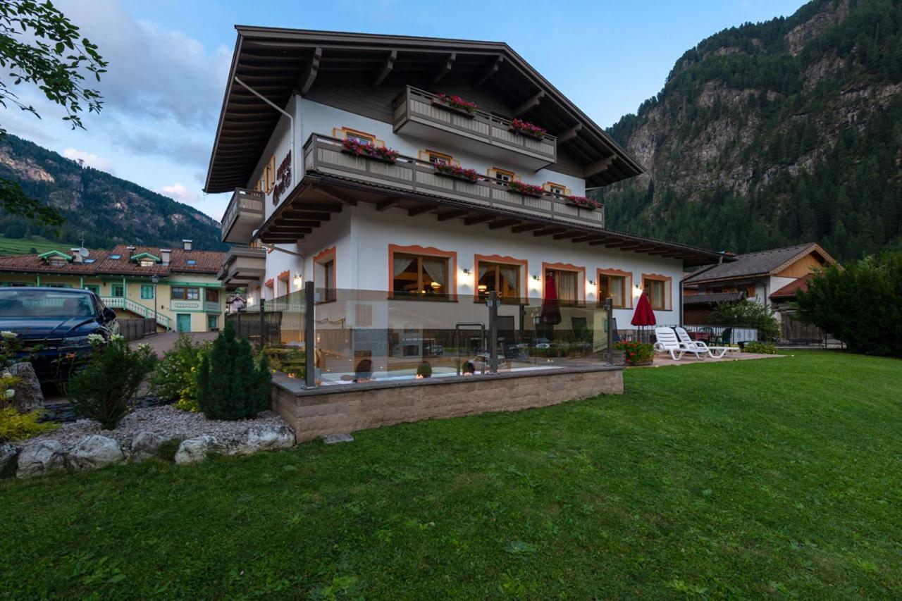 Albergo Contrin Campitello di Fassa Exteriér fotografie